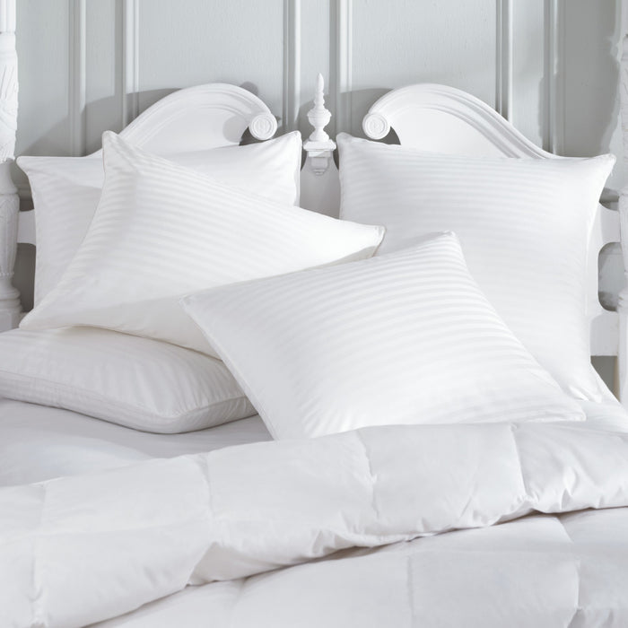 400 Count Damask Pillow Protector
