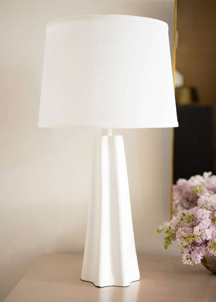 Estrella Lamp - White