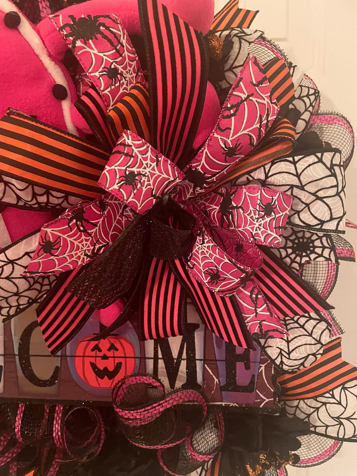 Hot Pink Spider Welcome Halloween Wreath Door Decoration 24 Inches  One-of-a-Kind Halloween Décor