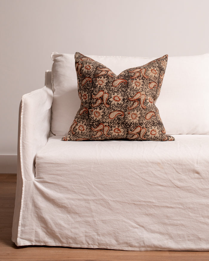 Olivia Pillow IV