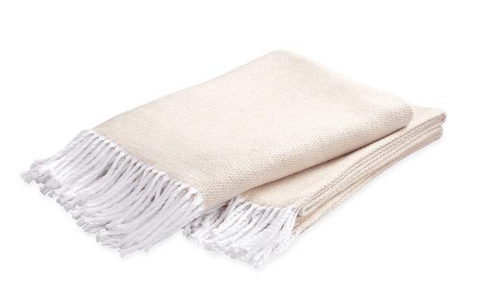 Pezzo Throw by Matouk