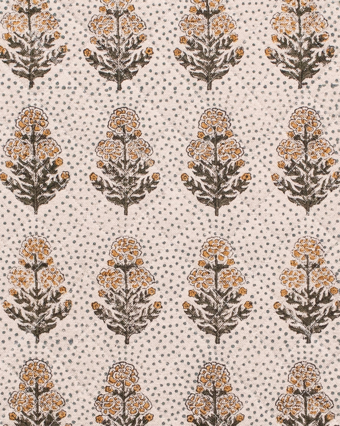Poppy Scalloped Placemat