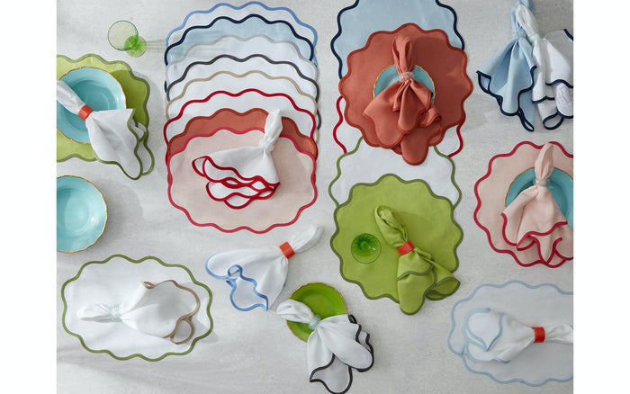 Scallop Edge Napkin - set of 4