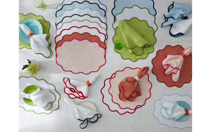 Scallop Edge Napkin - set of 4