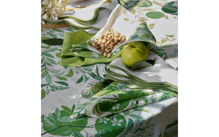 Scallop Edge Napkin - set of 4