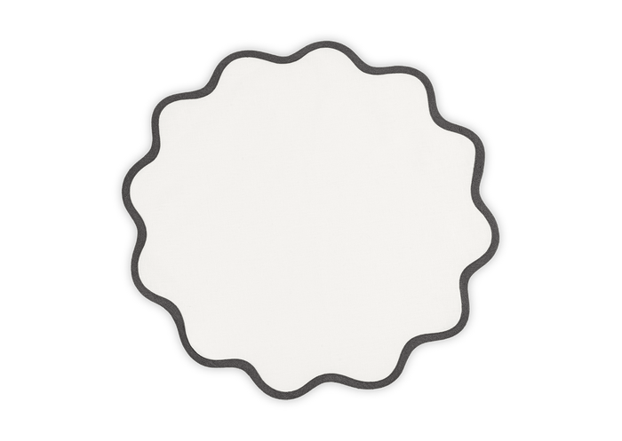 Circle: 16" Round / Smoke Grey