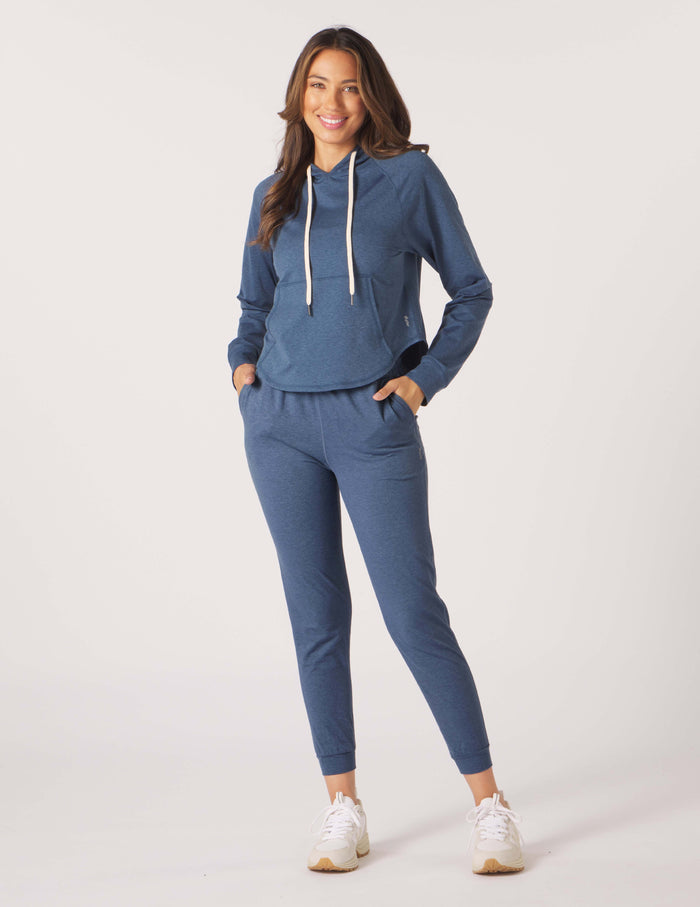 Serene Jogger: Washed Blue Marble